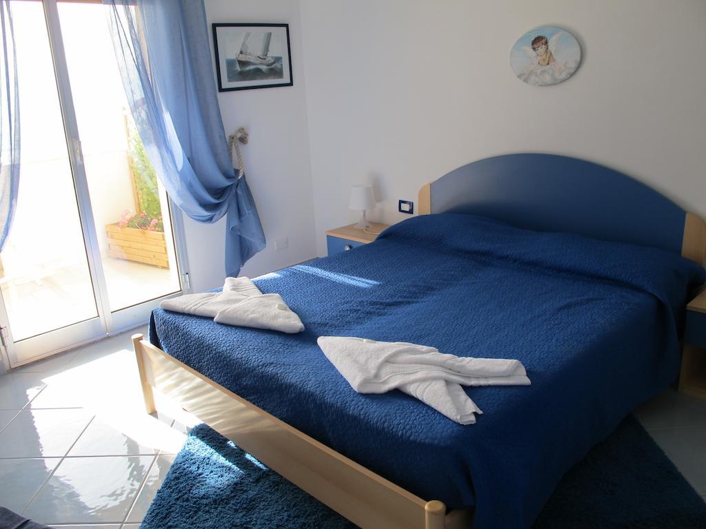 Miramare Hotel Pozzallo Kültér fotó